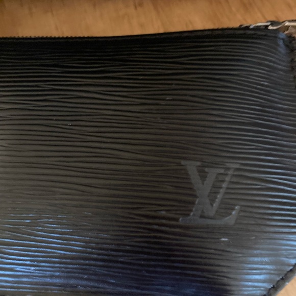 Louis Vuitton Epi Leather Sac a Dos Sling Backpack with pouch - Picture 9 of 12